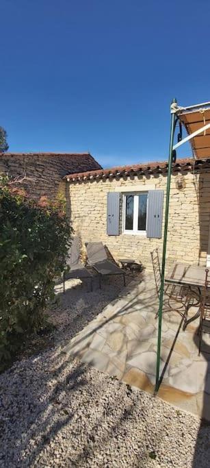 Villa Bastidon Plein Sud 3*, Promo fin d'été à Gordes. Extérieur photo