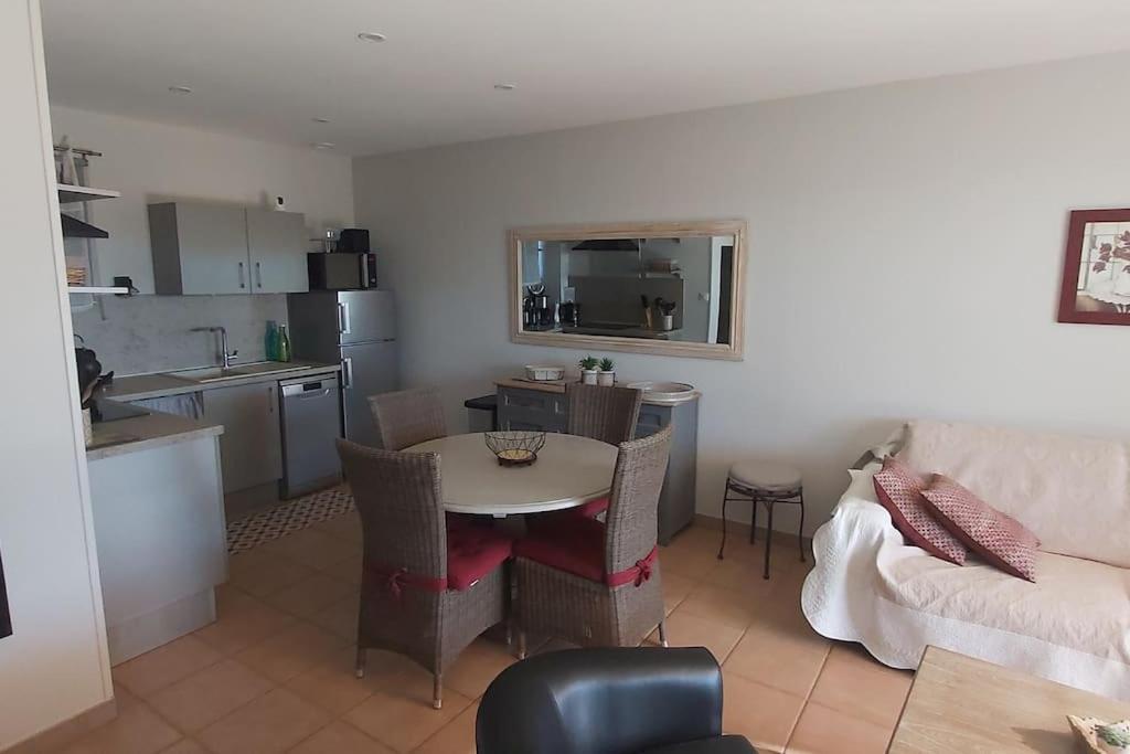 Villa Bastidon Plein Sud 3*, Promo fin d'été à Gordes. Extérieur photo